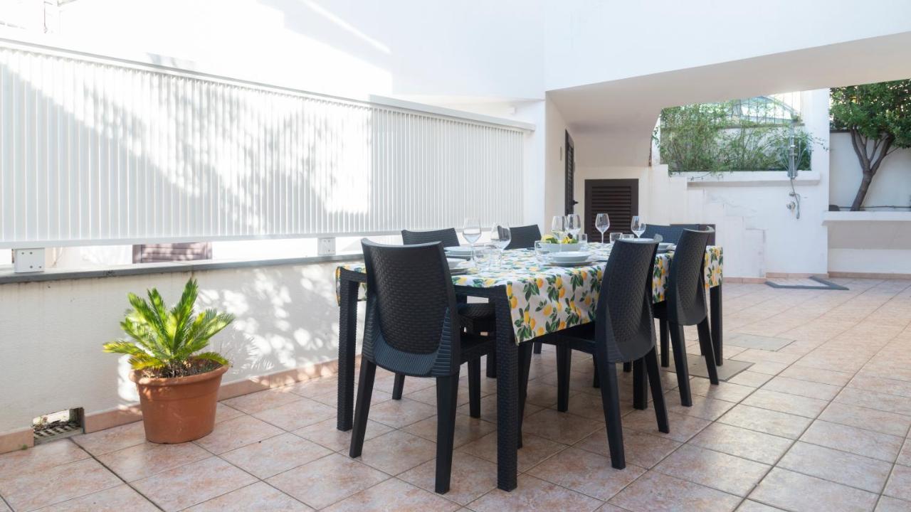 Apartamento Oasi In Centro - Cala Gonone Exterior foto