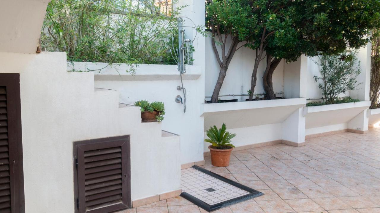 Apartamento Oasi In Centro - Cala Gonone Exterior foto